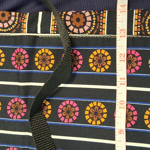 Colorful Patterned Crossbody Bag - Picture 8 of 13